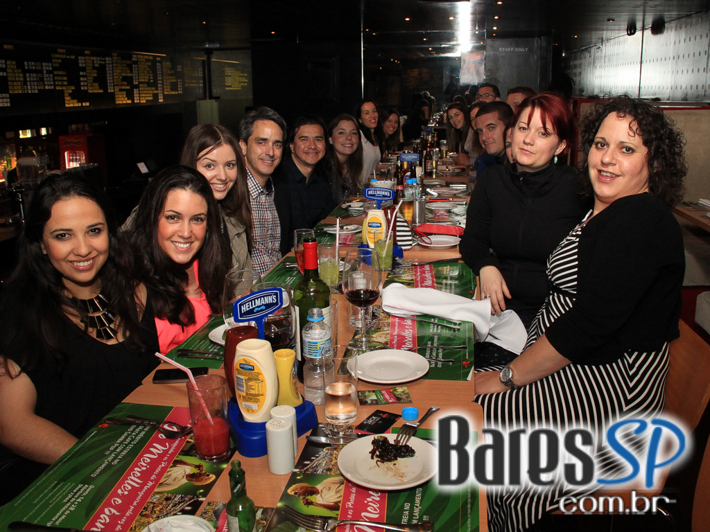 Na Mata Café recebeu na quarta-feira Ivo Meirelles Na Mata Café recebeu na quarta-feira Ivo Meirelles