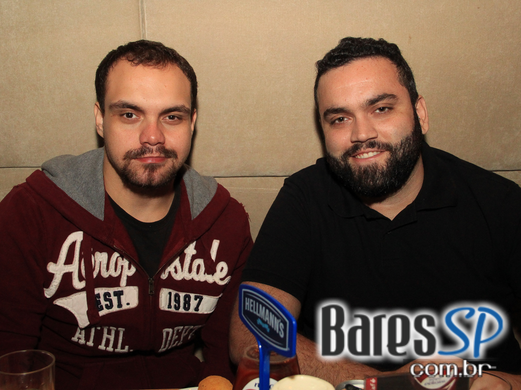 Na Mata Café recebeu na quarta-feira Ivo Meirelles Na Mata Café recebeu na quarta-feira Ivo Meirelles