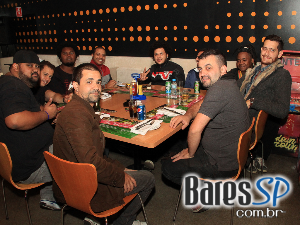 Na Mata Café recebeu na quarta-feira Ivo Meirelles Na Mata Café recebeu na quarta-feira Ivo Meirelles