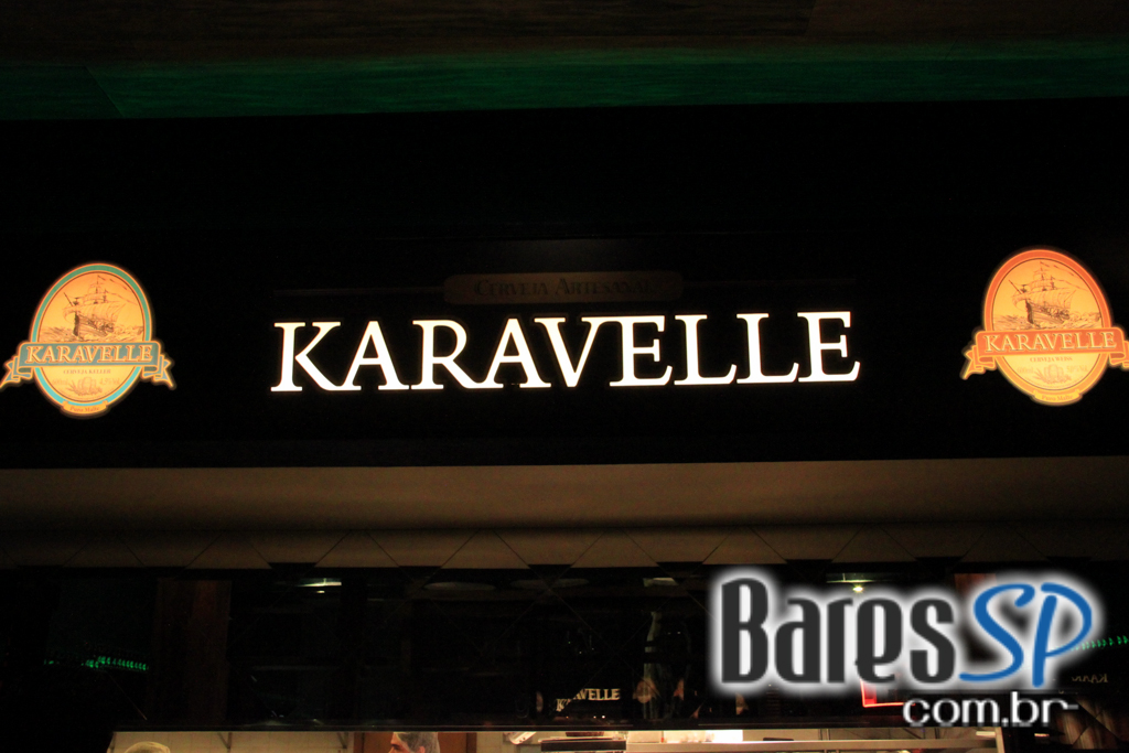 Festa de inauguração do Karavelle Brasserie no Itaim Bibi com DJ convidado Festa de inauguração do Karavelle Brasserie no Itaim Bibi com DJ convidado