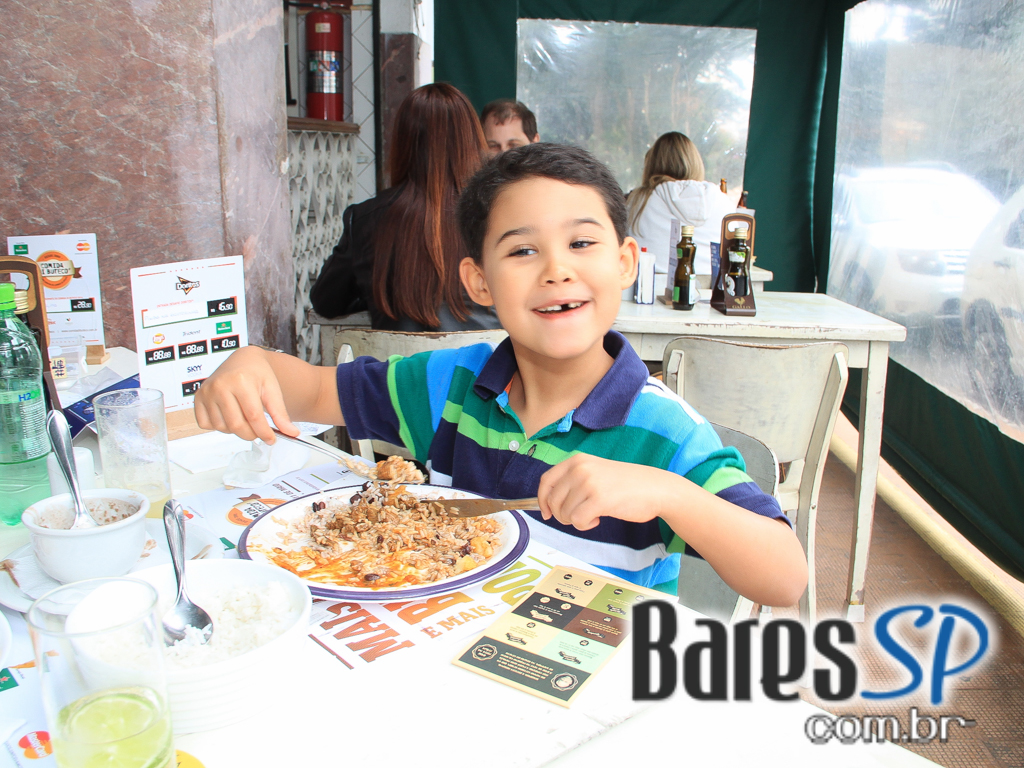 Neste sábado Caiubier Bar Boêmio recebe Osmar Santos Neste sábado Caiubier Bar Boêmio recebe Osmar Santos
