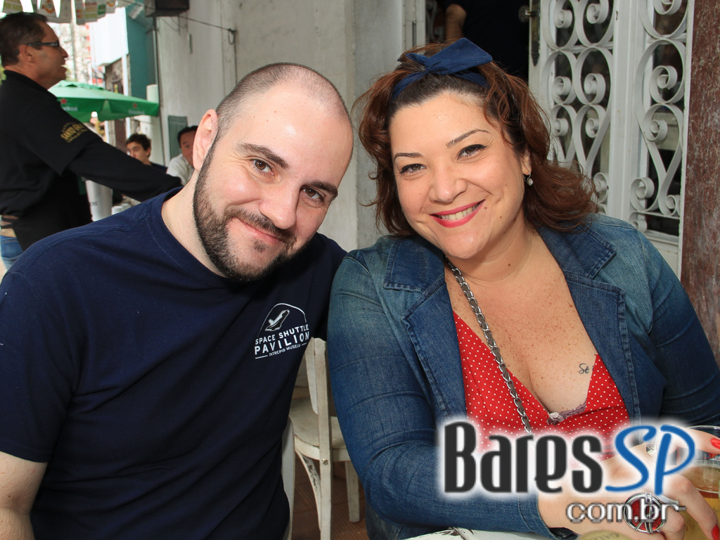 Neste sábado Caiubier Bar Boêmio recebe Osmar Santos Neste sábado Caiubier Bar Boêmio recebe Osmar Santos