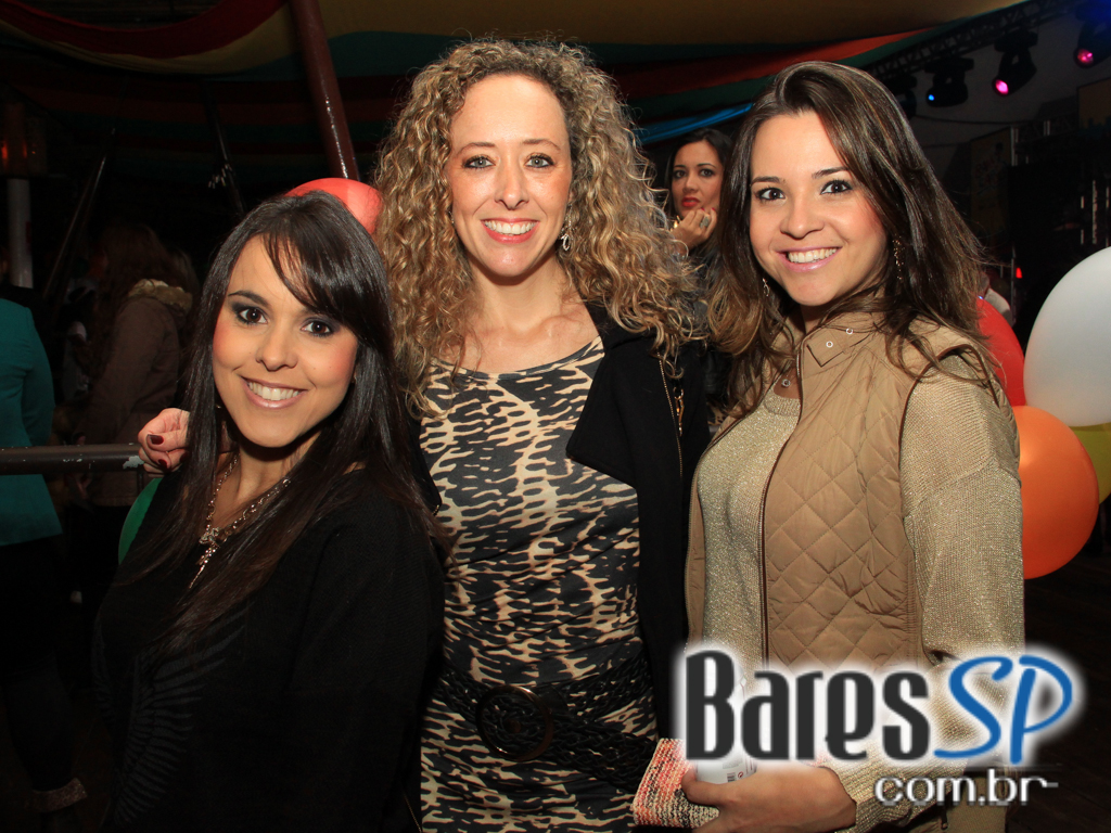 Balada Santa Aldeia recebeu a festa Baile do Sapuca no sábado Balada Santa Aldeia recebeu a festa Baile do Sapuca no sábado