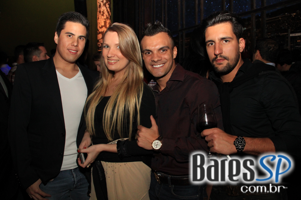 Festa de lançamento da nova edição da Cool Magazine no Panorama Festa de lançamento da nova edição da Cool Magazine no Panorama