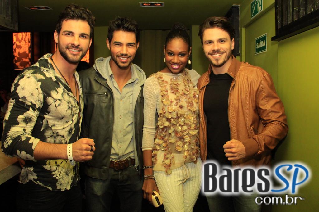 Festa de lançamento da nova edição da Cool Magazine no Panorama Festa de lançamento da nova edição da Cool Magazine no Panorama