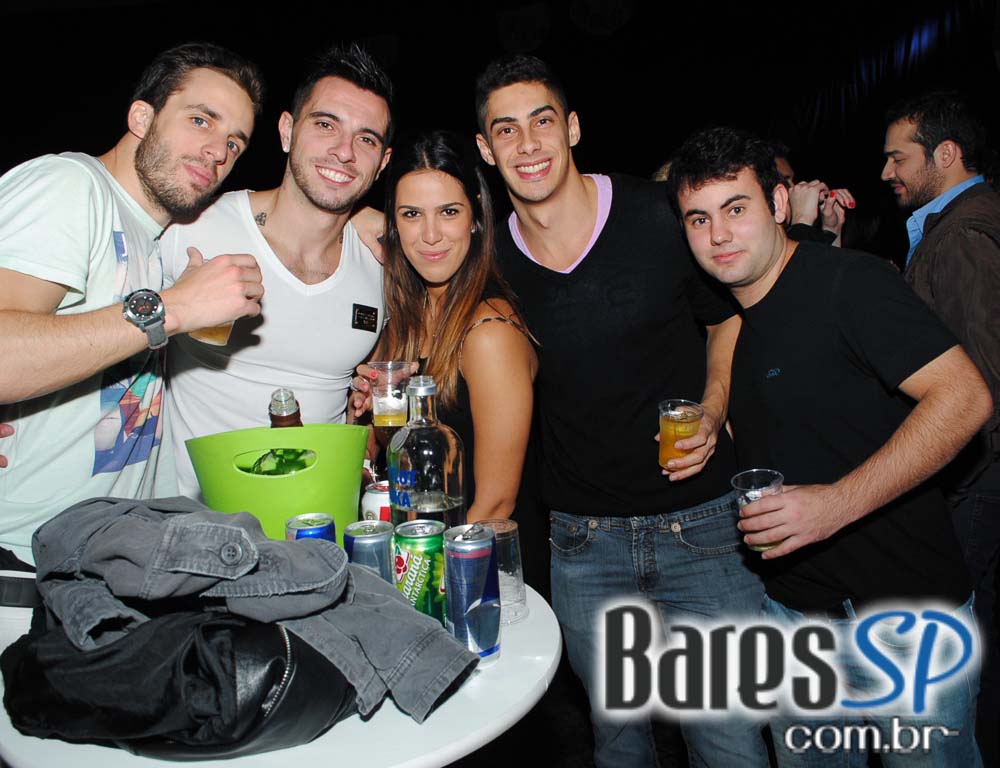 Agência Haute apresentou Baile da Favorita no Esporte Clube Pinheiros Agência Haute apresentou Baile da Favorita no Esporte Clube Pinheiros