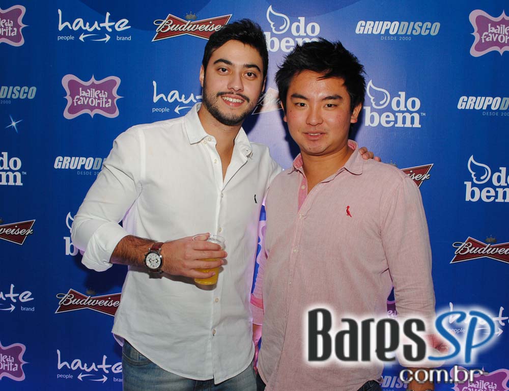 Agência Haute apresentou Baile da Favorita no Esporte Clube Pinheiros Agência Haute apresentou Baile da Favorita no Esporte Clube Pinheiros