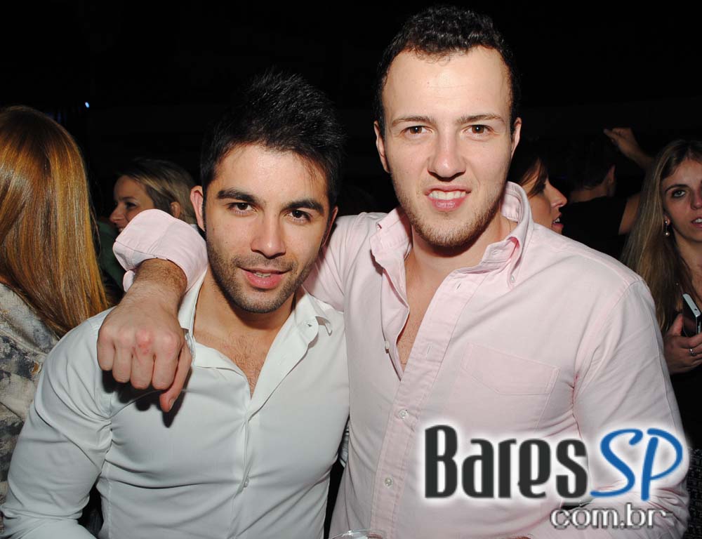 Agência Haute apresentou Baile da Favorita no Esporte Clube Pinheiros Agência Haute apresentou Baile da Favorita no Esporte Clube Pinheiros