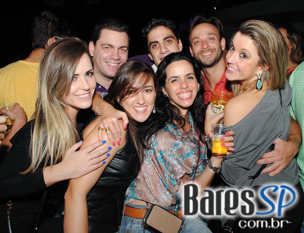 Agência Haute apresentou Baile da Favorita no Esporte Clube Pinheiros Agência Haute apresentou Baile da Favorita no Esporte Clube Pinheiros