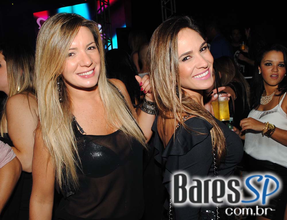 Agência Haute apresentou Baile da Favorita no Esporte Clube Pinheiros Agência Haute apresentou Baile da Favorita no Esporte Clube Pinheiros