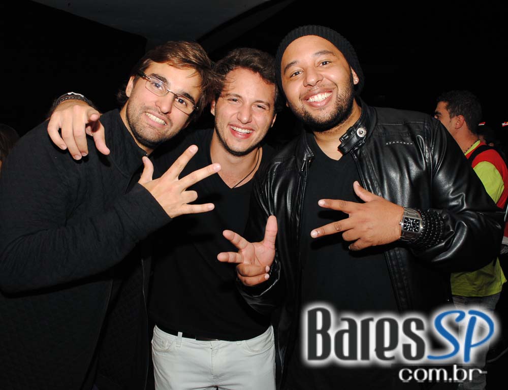 Agência Haute apresentou Baile da Favorita no Esporte Clube Pinheiros Agência Haute apresentou Baile da Favorita no Esporte Clube Pinheiros