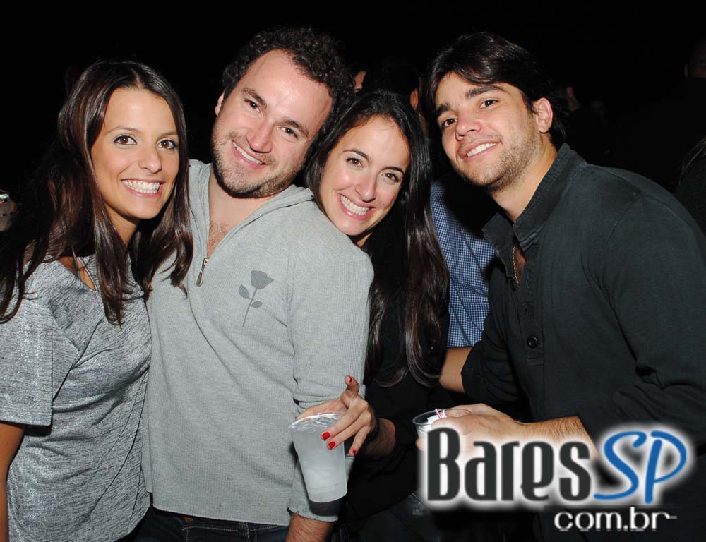 Agência Haute apresentou Baile da Favorita no Esporte Clube Pinheiros Agência Haute apresentou Baile da Favorita no Esporte Clube Pinheiros