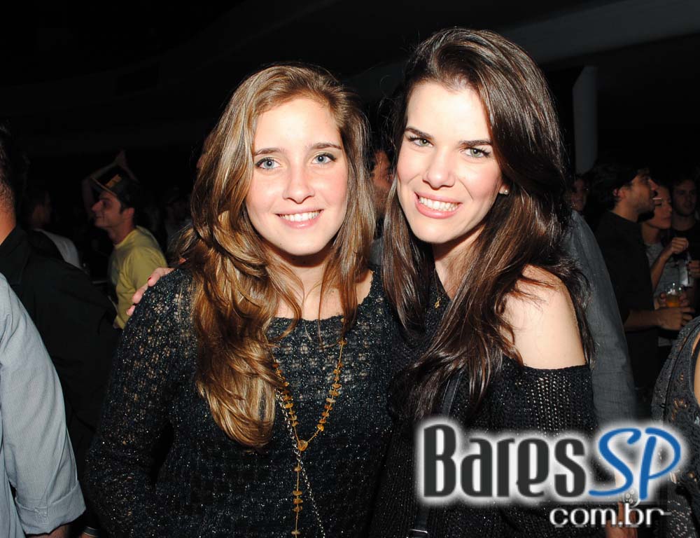 Agência Haute apresentou Baile da Favorita no Esporte Clube Pinheiros Agência Haute apresentou Baile da Favorita no Esporte Clube Pinheiros