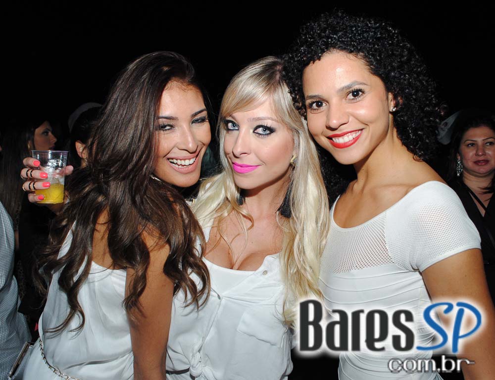 Agência Haute apresentou Baile da Favorita no Esporte Clube Pinheiros Agência Haute apresentou Baile da Favorita no Esporte Clube Pinheiros