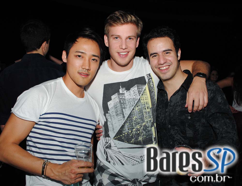 Agência Haute apresentou Baile da Favorita no Esporte Clube Pinheiros Agência Haute apresentou Baile da Favorita no Esporte Clube Pinheiros