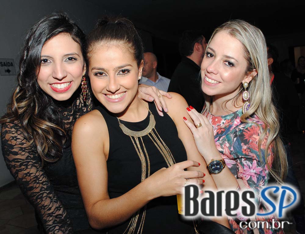 Agência Haute apresentou Baile da Favorita no Esporte Clube Pinheiros Agência Haute apresentou Baile da Favorita no Esporte Clube Pinheiros