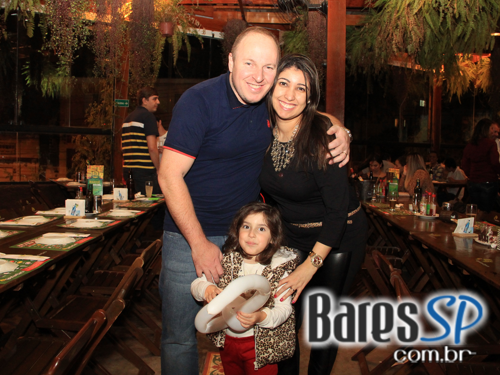 Quintal do Espeto Lapa recebeu o projeto Samba de Raíz com o grupo Samba do Babé no sábado Quintal do Espeto Lapa recebeu o projeto Samba de Raíz com o grupo Samba do Babé no sábado