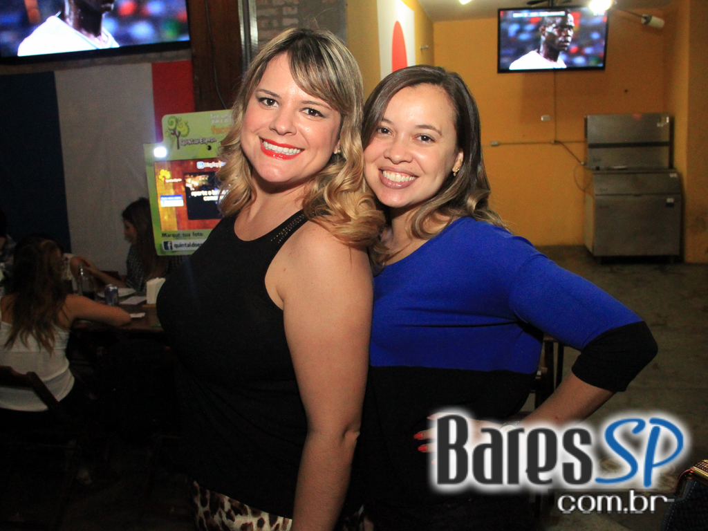 Luciana e Rodrigo Rios animaram o palco do Quintal do Espeto Moema no domingo Luciana e Rodrigo Rios animaram o palco do Quintal do Espeto Moema no domingo