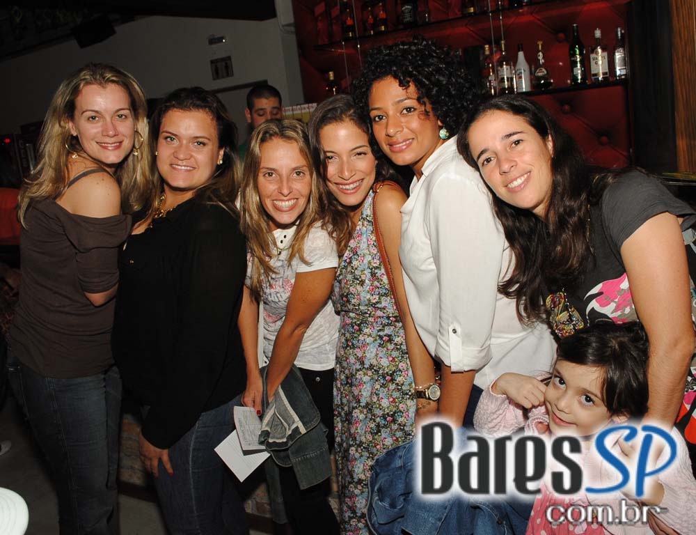 Quintal do Espeto Lapa recebeu o projeto Samba de Raíz com o grupo Samba do Babé no sábado Quintal do Espeto Lapa recebeu o projeto Samba de Raíz com o grupo Samba do Babé no sábado