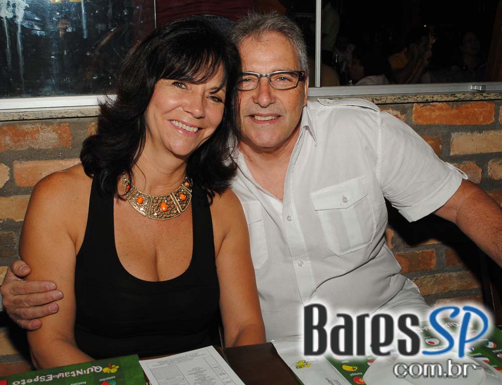 Quintal do Espeto Lapa recebeu o projeto Samba de Raíz com o grupo Samba do Babé no sábado Quintal do Espeto Lapa recebeu o projeto Samba de Raíz com o grupo Samba do Babé no sábado