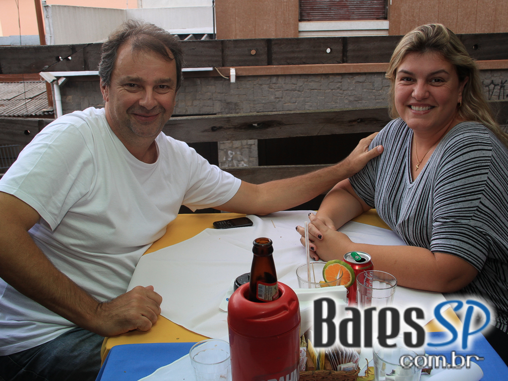 Cardápio com tipícos petiscos no domingo na As Mineiras Cardápio com tipícos petiscos no domingo na As Mineiras