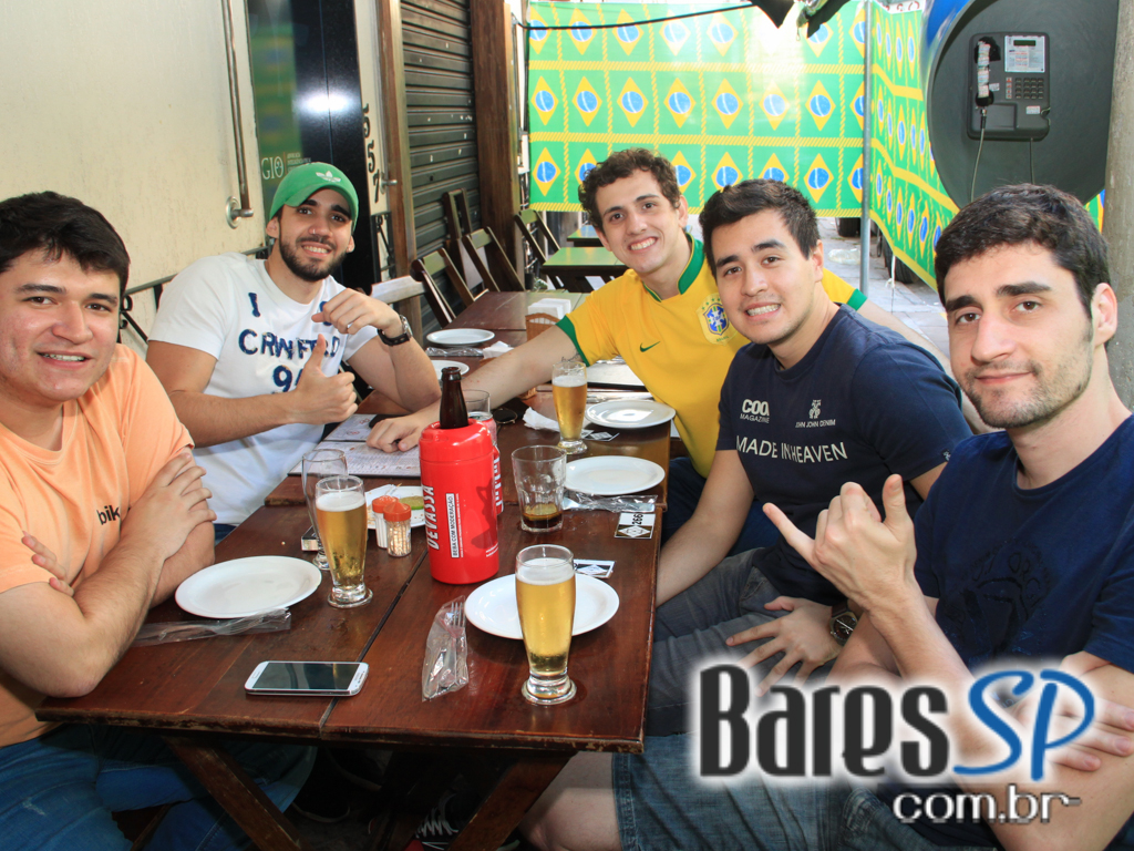 Boteco do Kabeça transmitiu os Jogos da nossa Seleção Brasileira Ao Vivo Boteco do Kabeça transmitiu os Jogos da nossa Seleção Brasileira Ao Vivo