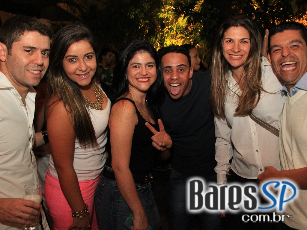 Quintal do Espeto recebeu no Domingo Sertanejo com Lucyana e Geovany Reis e Fabricio Quintal do Espeto recebeu no Domingo Sertanejo com Lucyana e Geovany Reis e Fabricio