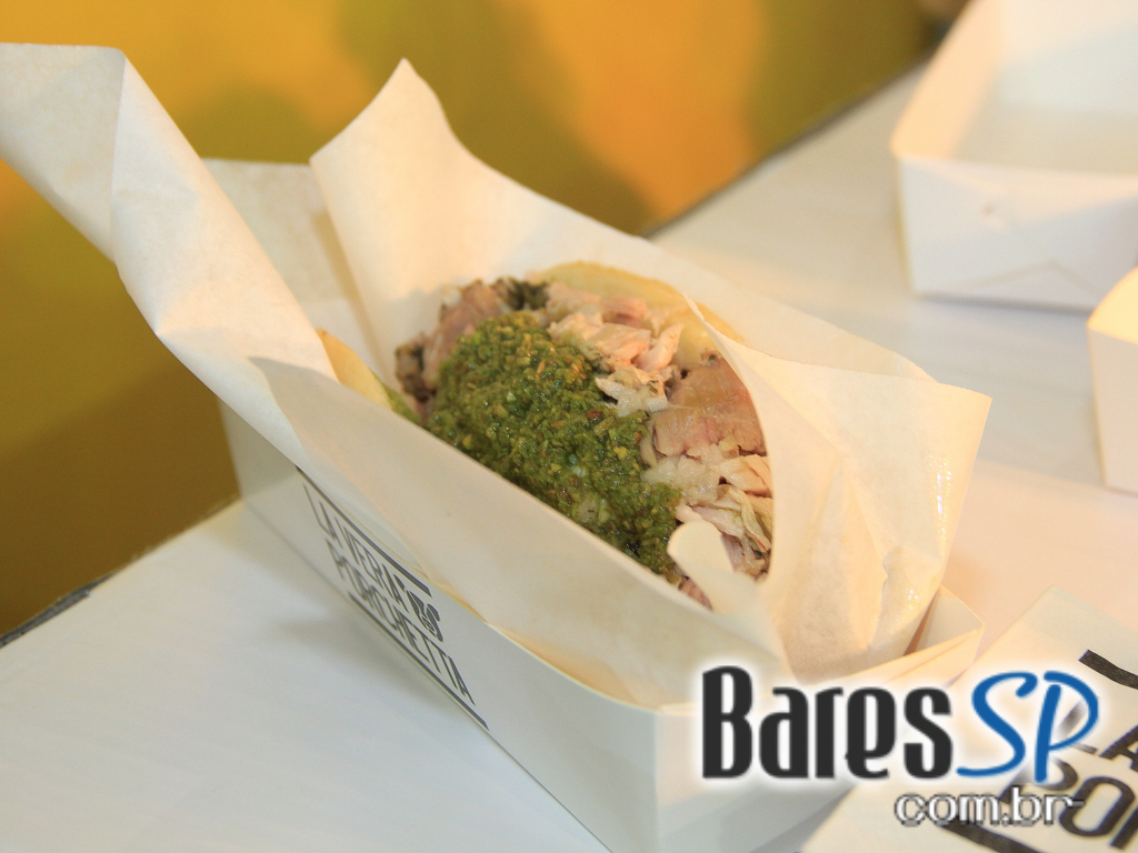 Aconteceu no domingo a Feira Gastronômica Panela na Rua na Praça Benedito Calixto Aconteceu no domingo a Feira Gastronômica Panela na Rua na Praça Benedito Calixto