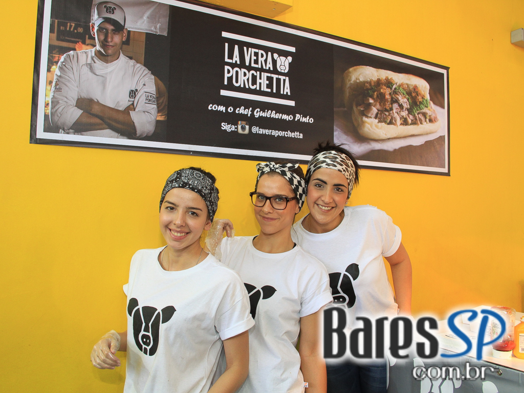 Aconteceu no domingo a Feira Gastronômica Panela na Rua na Praça Benedito Calixto Aconteceu no domingo a Feira Gastronômica Panela na Rua na Praça Benedito Calixto