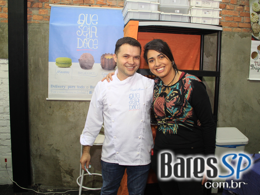 Aconteceu no domingo a Feira Gastronômica Panela na Rua na Praça Benedito Calixto Aconteceu no domingo a Feira Gastronômica Panela na Rua na Praça Benedito Calixto