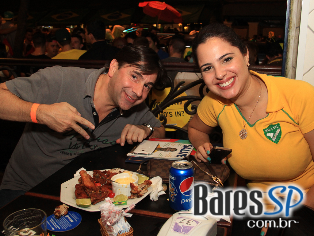 Posto 6 transmitiu na terça-feira o jogo do Brasil x México Posto 6 transmitiu na terça-feira o jogo do Brasil x México