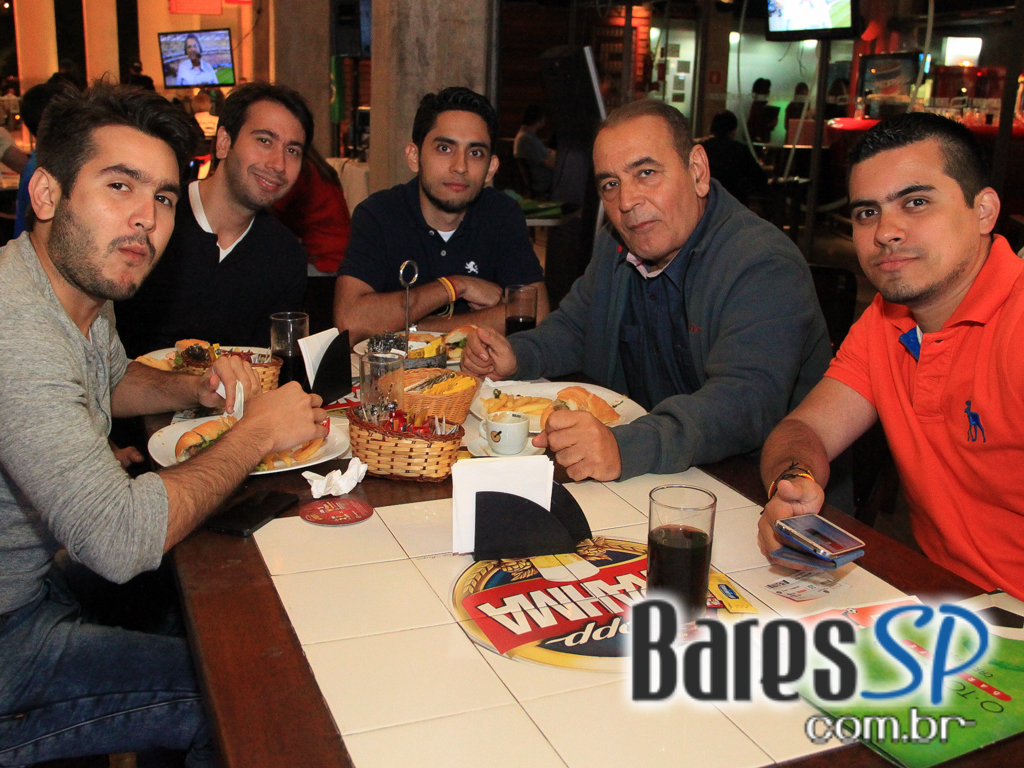 Bar O Torcedor criou pacotes especiais para os jogos do da Copa do Mundo Bar O Torcedor criou pacotes especiais para os jogos do da Copa do Mundo