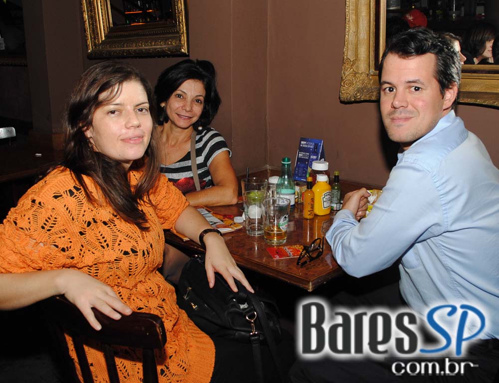 Tubaína Bar transmitiu os lances dos jogos da copa do mundo 2014 Tubaína Bar transmitiu os lances dos jogos da copa do mundo 2014