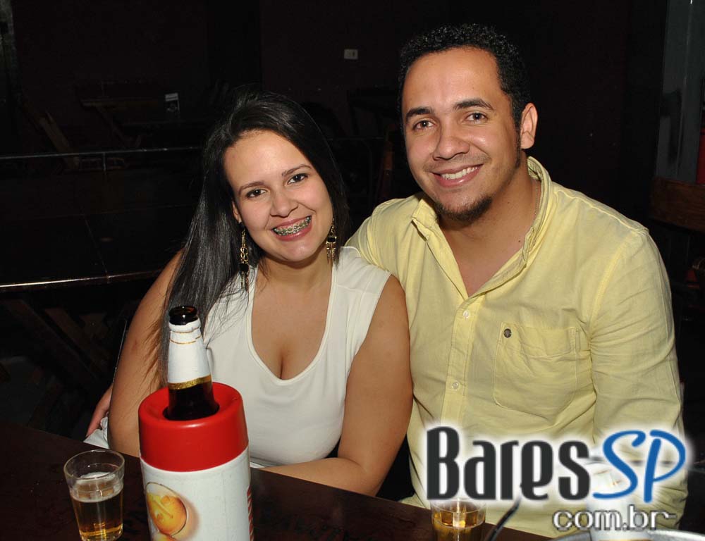 Bar Camará embalou a noite de sexta ao som de Marcelo Santana Bar Camará embalou a noite de sexta ao som de Marcelo Santana