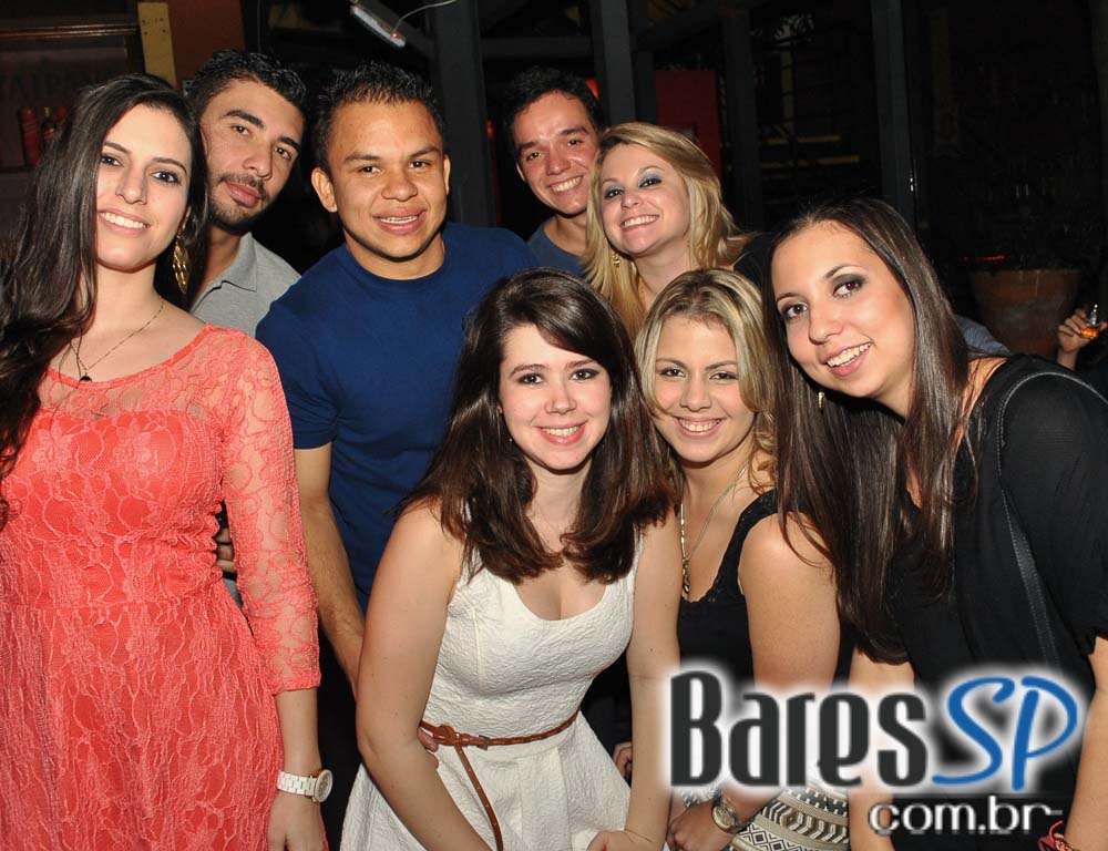 Bar Camará embalou a noite de sexta ao som de Marcelo Santana Bar Camará embalou a noite de sexta ao som de Marcelo Santana