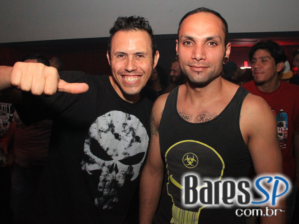 Clássicos da música eletrônica sábado com line-up exclusivo de DJs no Mono Club Clássicos da música eletrônica sábado com line-up exclusivo de DJs no Mono Club