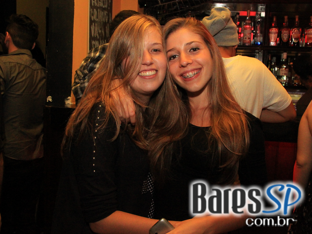 Baile dos Enxutos com line-up especial no sábado na Blitz Haus Baile dos Enxutos com line-up especial no sábado na Blitz Haus