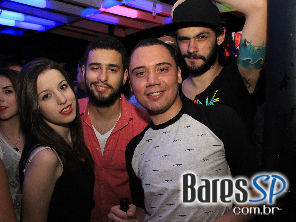 Baile dos Enxutos com line-up especial no sábado na Blitz Haus Baile dos Enxutos com line-up especial no sábado na Blitz Haus