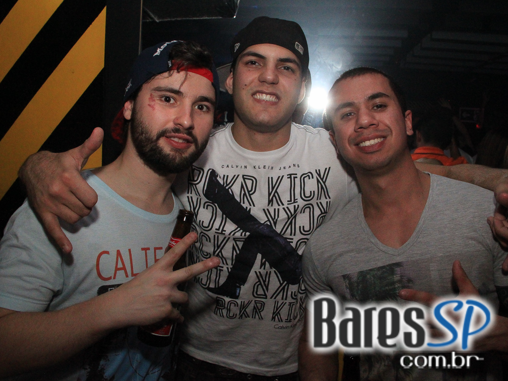 Baile dos Enxutos com line-up especial no sábado na Blitz Haus Baile dos Enxutos com line-up especial no sábado na Blitz Haus