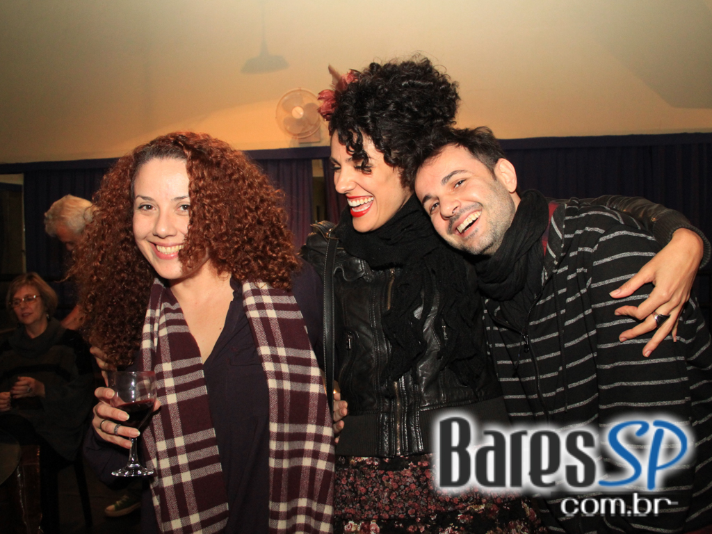 'Arte Na Fogueira' Exposição de Artes Plásticas e Fotografia do Centro Cultural da Chácara 'Arte Na Fogueira' Exposição de Artes Plásticas e Fotografia do Centro Cultural da Chácara