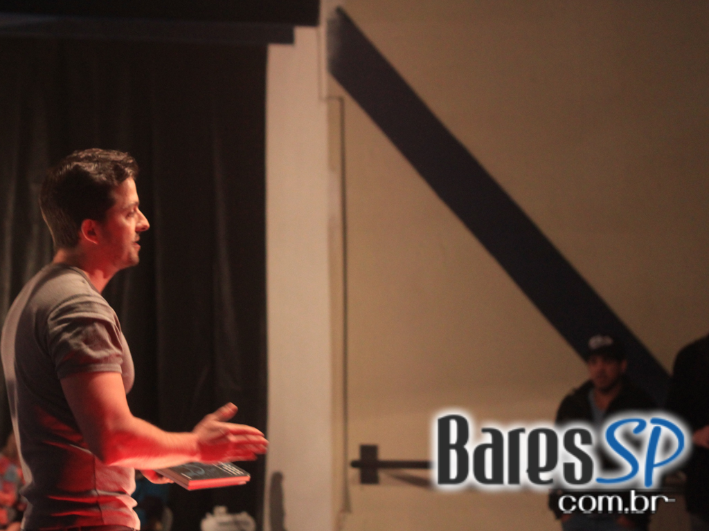 'Arte Na Fogueira' Exposição de Artes Plásticas e Fotografia do Centro Cultural da Chácara 'Arte Na Fogueira' Exposição de Artes Plásticas e Fotografia do Centro Cultural da Chácara