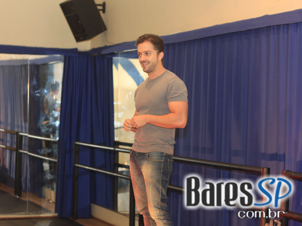 'Arte Na Fogueira' Exposição de Artes Plásticas e Fotografia do Centro Cultural da Chácara 'Arte Na Fogueira' Exposição de Artes Plásticas e Fotografia do Centro Cultural da Chácara