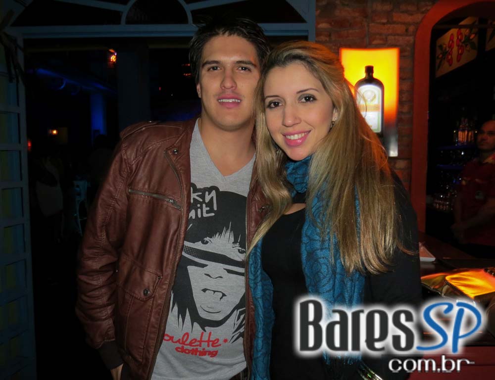 Pedro La Colina & Sexteto Cañaveral se apresentaram na quarta no Rey Castro Pedro La Colina & Sexteto Cañaveral se apresentaram na quarta no Rey Castro