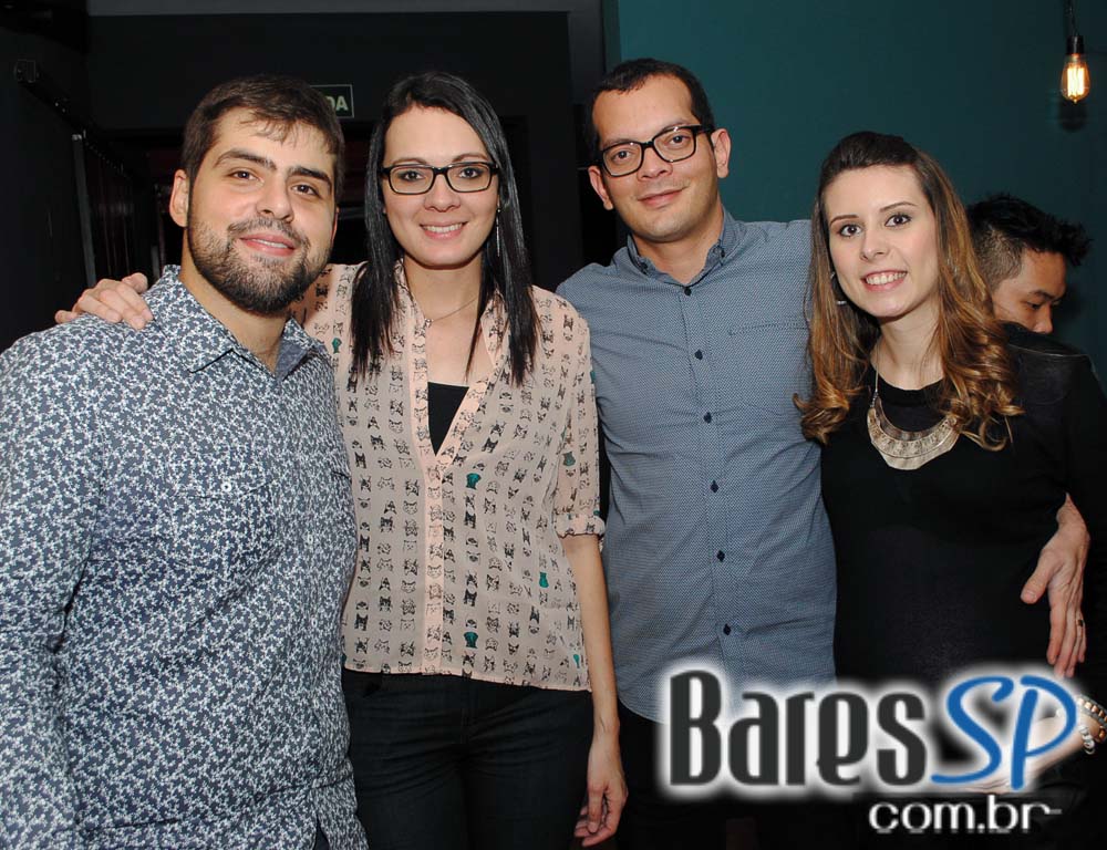 Coquetel de Inauguração do Razzmatazz Bar no bairro da Vila Madalena Coquetel de Inauguração do Razzmatazz Bar no bairro da Vila Madalena