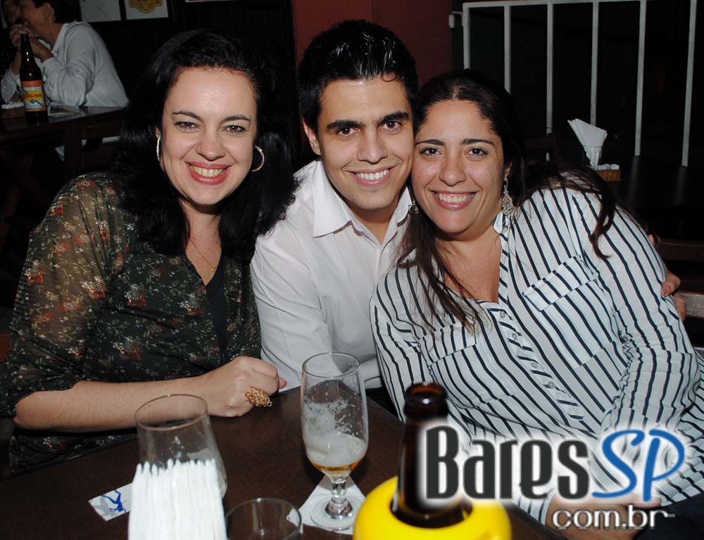 Happy hour com variedades no cardápio do Barxaréu Happy hour com variedades no cardápio do Barxaréu