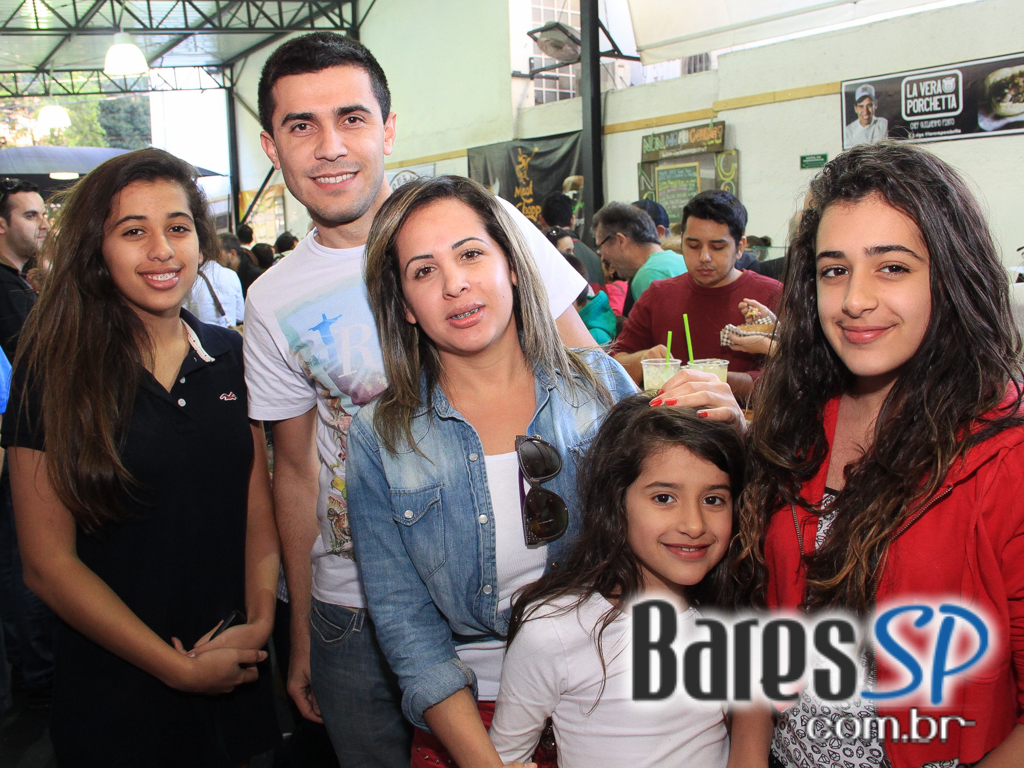 Acontece no domingo a Feira Gastronômica Panela na Rua na Praça Benedito Calixto Acontece no domingo a Feira Gastronômica Panela na Rua na Praça Benedito Calixto