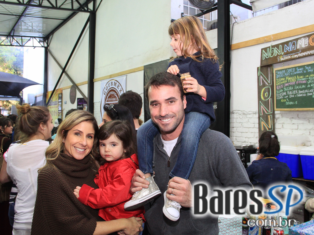 Acontece no domingo a Feira Gastronômica Panela na Rua na Praça Benedito Calixto Acontece no domingo a Feira Gastronômica Panela na Rua na Praça Benedito Calixto