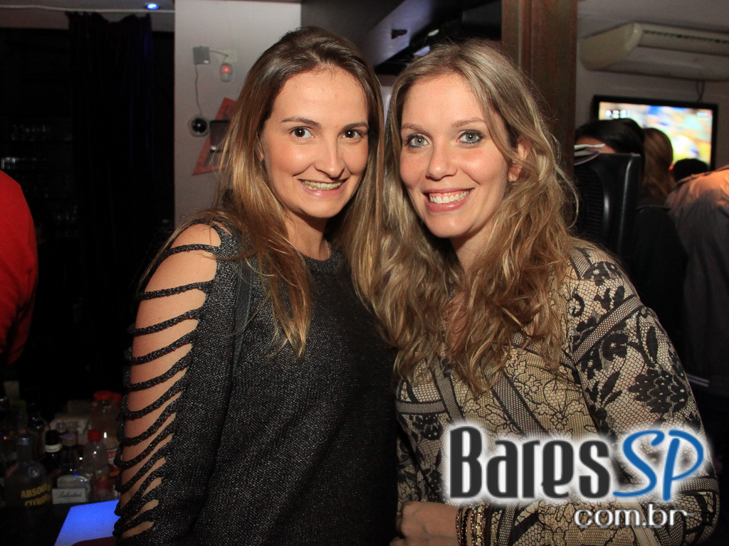 Inimigos da HP se apresentou no Blá Bar no domingo Inimigos da HP se apresentou no Blá Bar no domingo