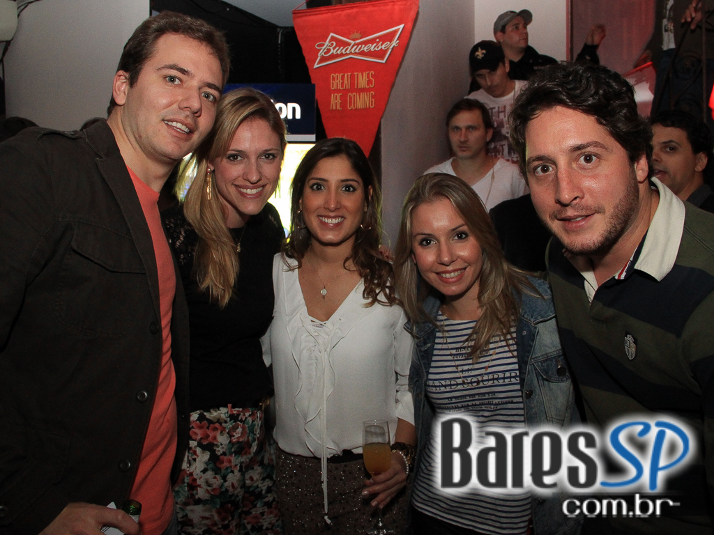 Inimigos da HP se apresentou no Blá Bar no domingo Inimigos da HP se apresentou no Blá Bar no domingo