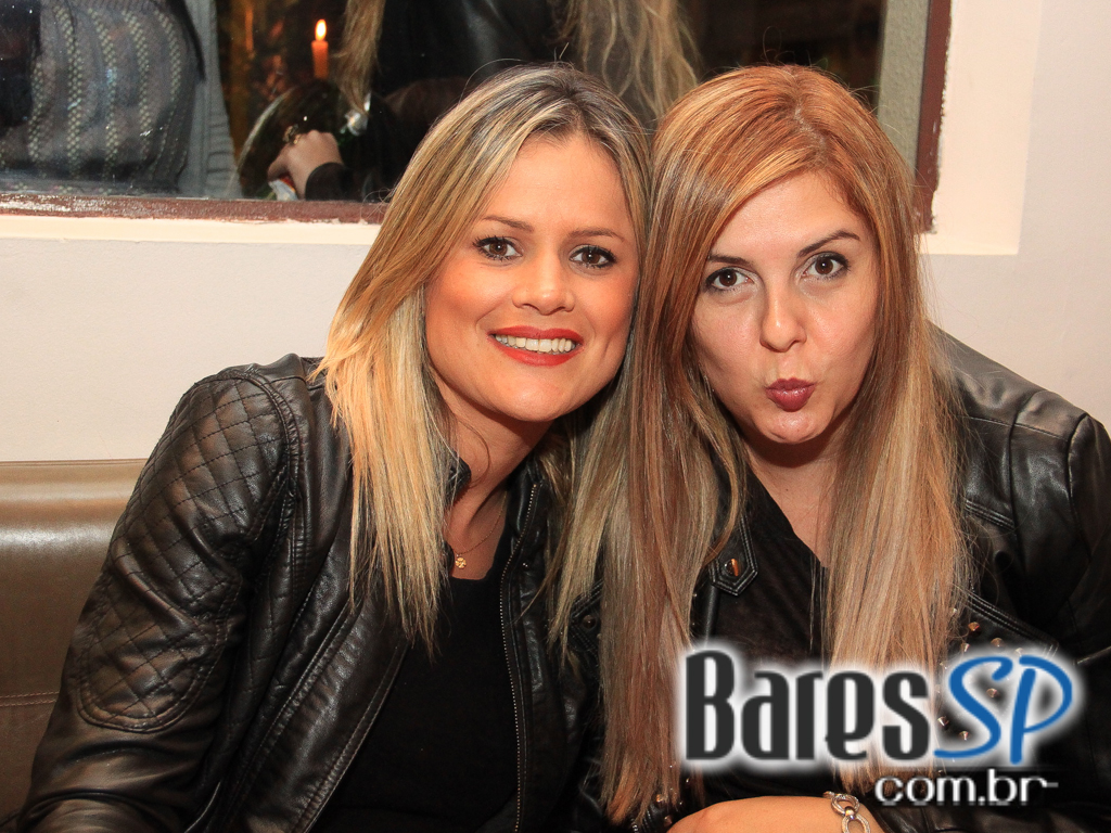 Inimigos da HP se apresentou no Blá Bar no domingo Inimigos da HP se apresentou no Blá Bar no domingo